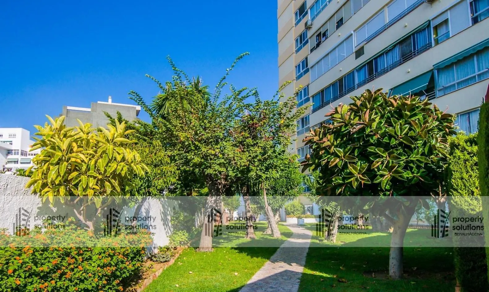 Delta Del Sur Apartamentos - Cerca De Tren, Restaurantes, Tiendas - Playa A 8 Min Caminando Benalmádena